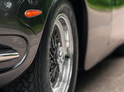 Lamborghini 400 GT 2+2